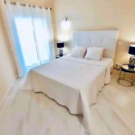 Beach & Sea Apt, Fast Wifi, Airco, Private Parking And Pool Портиман Экстерьер фото