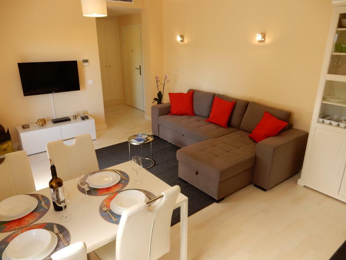 Beach & Sea Apt, Fast Wifi, Airco, Private Parking And Pool Портиман Экстерьер фото